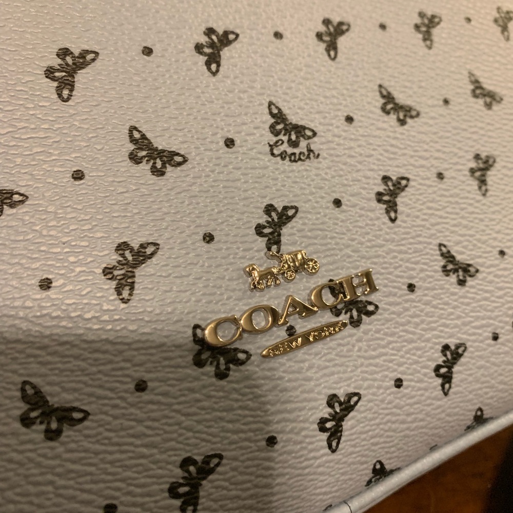 Sae❗️🦋 new Coach Crossbody 🦋 - Picture 8 of 8